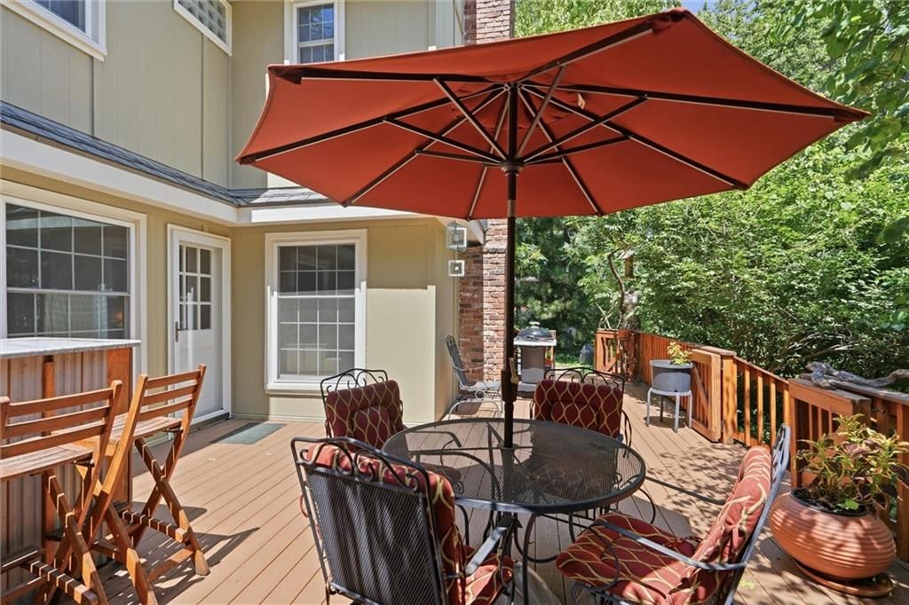12841 Pembroke Circle — photo 36
