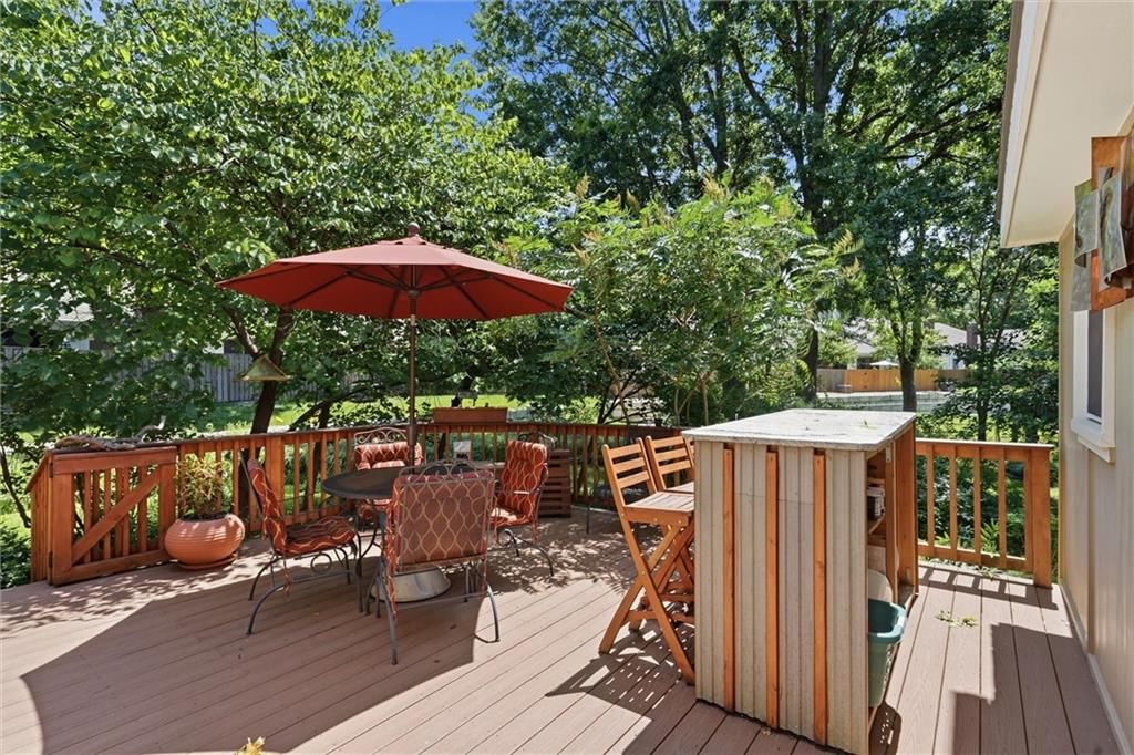 12841 Pembroke Circle — photo 37