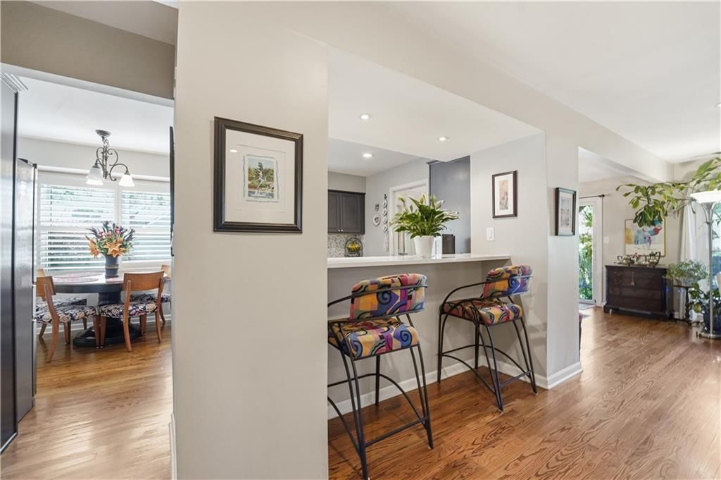 4306 W 111TH Terrace — photo 9
