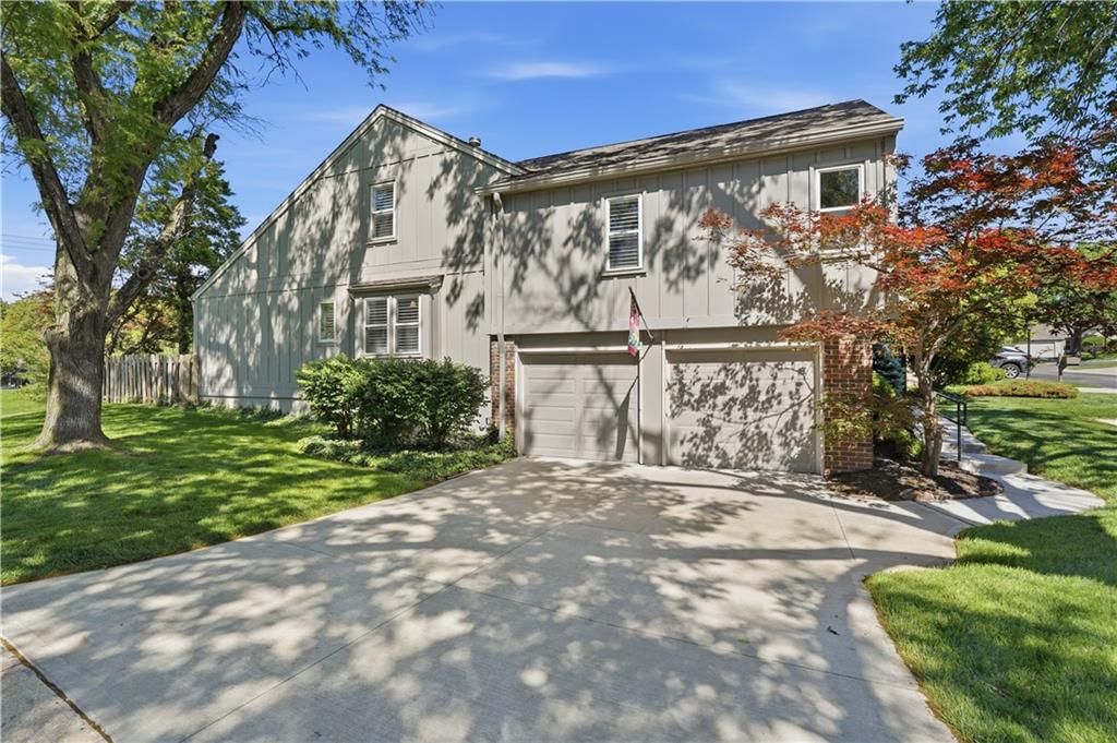 4306 W 111TH Terrace — photo 40