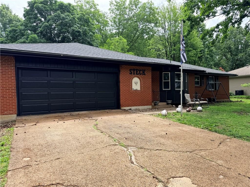8951 Rene Street — photo 22