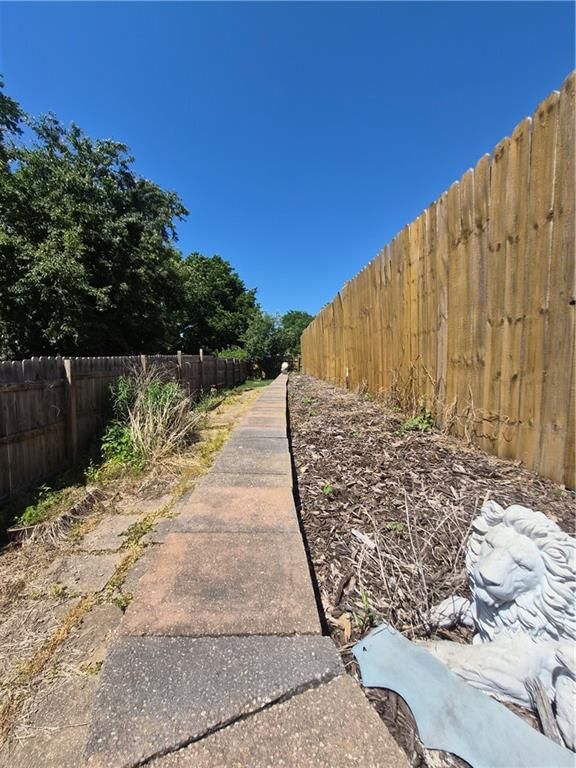 1802 CONCORD Road — photo 24