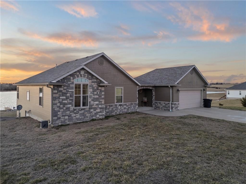 19373 Lake Rockhill Road — photo 48