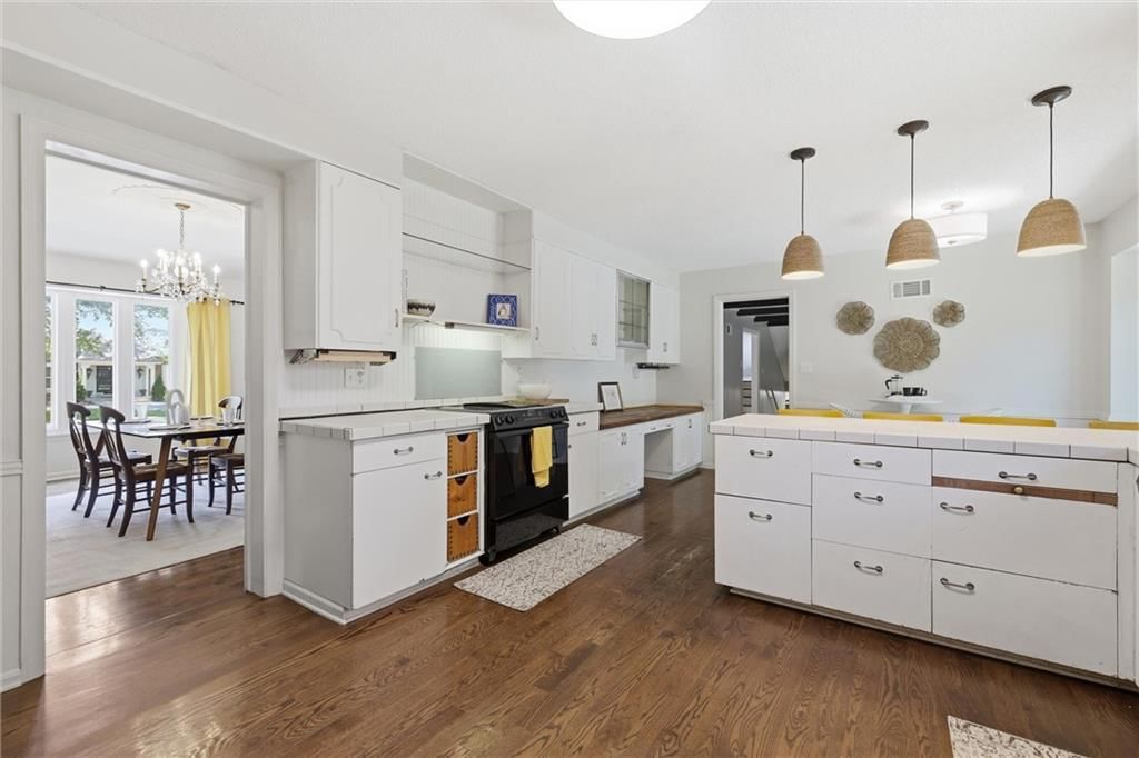 1110 W 113TH Street — photo 17