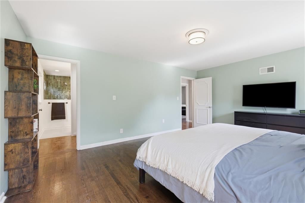 1110 W 113TH Street — photo 25