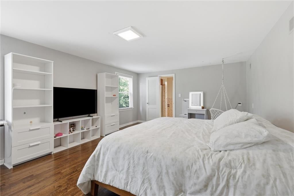 1110 W 113TH Street — photo 31