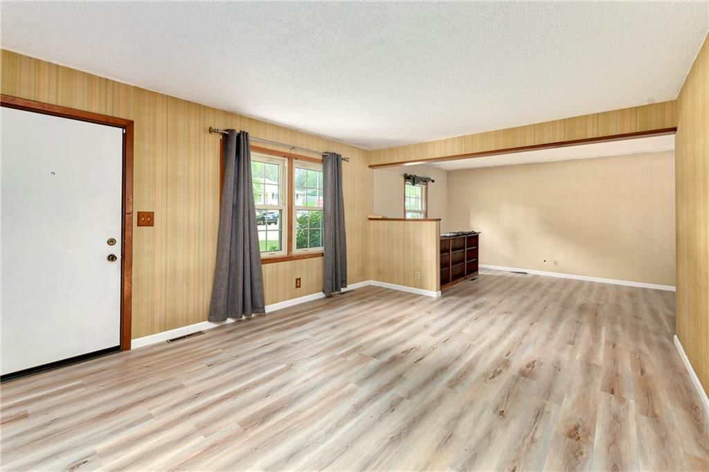 3801 STONEWALL Court — photo 5