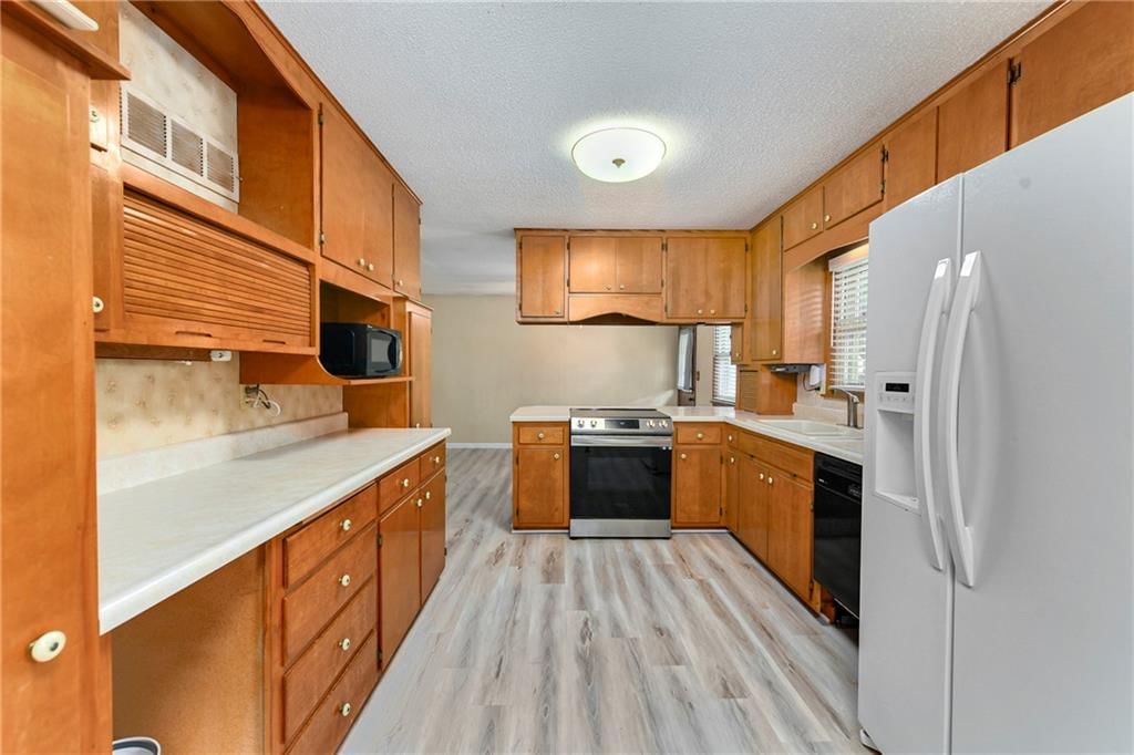 3801 STONEWALL Court — photo 15