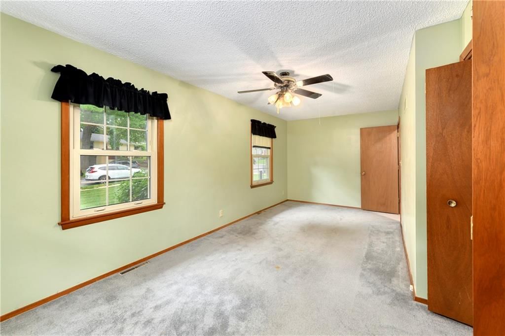 3801 STONEWALL Court — photo 27