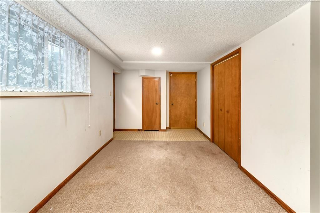 3801 STONEWALL Court — photo 28