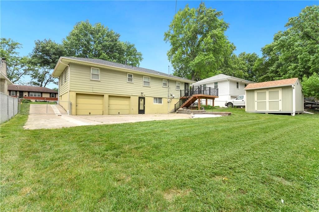 3801 STONEWALL Court — photo 37