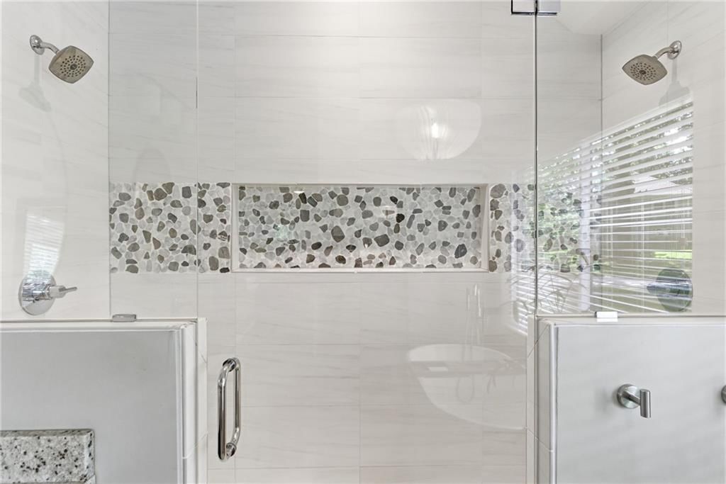 10404 Lee Boulevard — photo 35