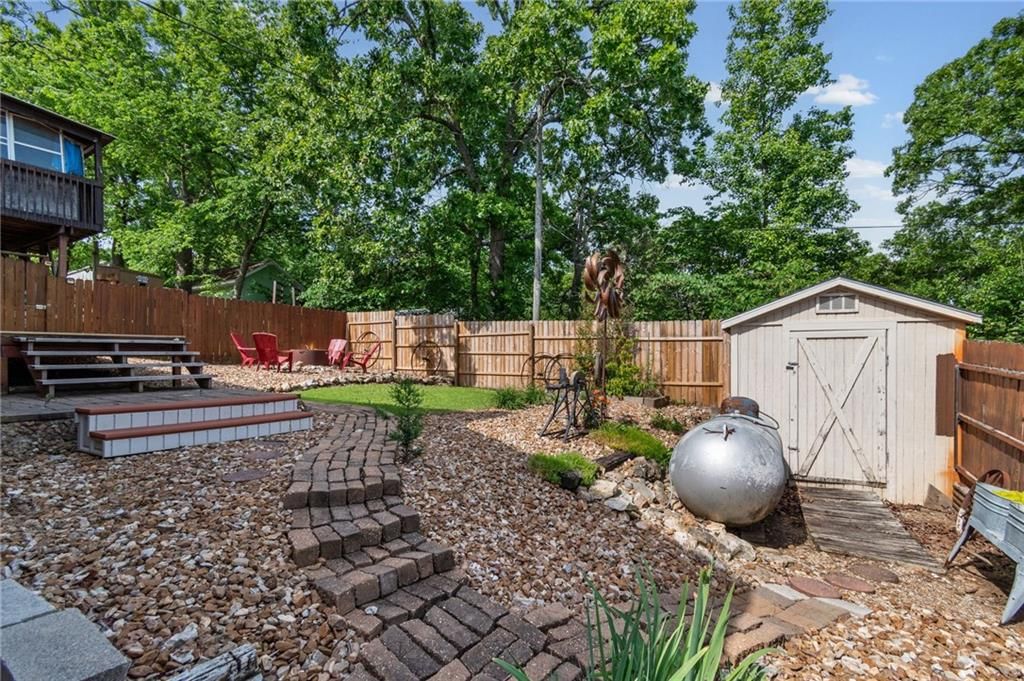 31425 Chance Avenue — photo 29