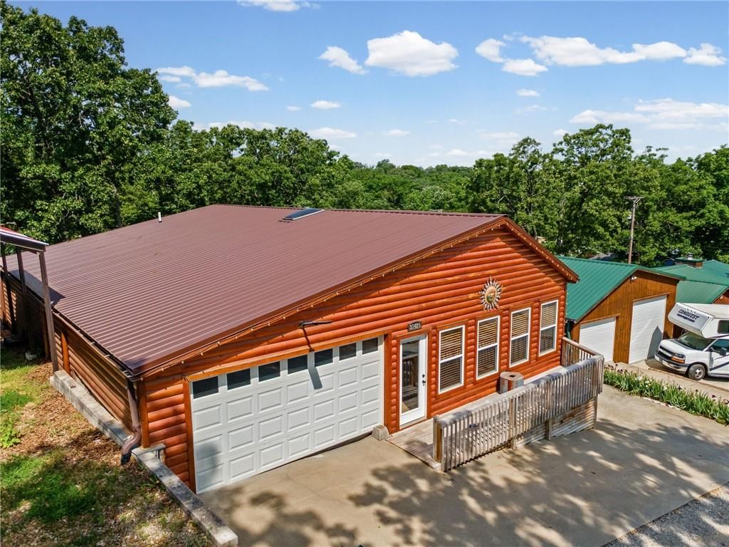 31425 Chance Avenue — photo 32