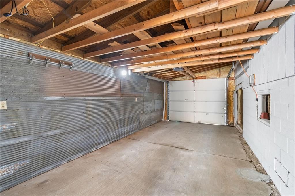 31425 Chance Avenue — photo 36
