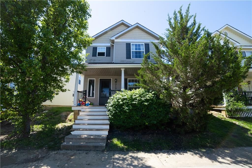 313 NE Coldwater Creek Road — photo 2