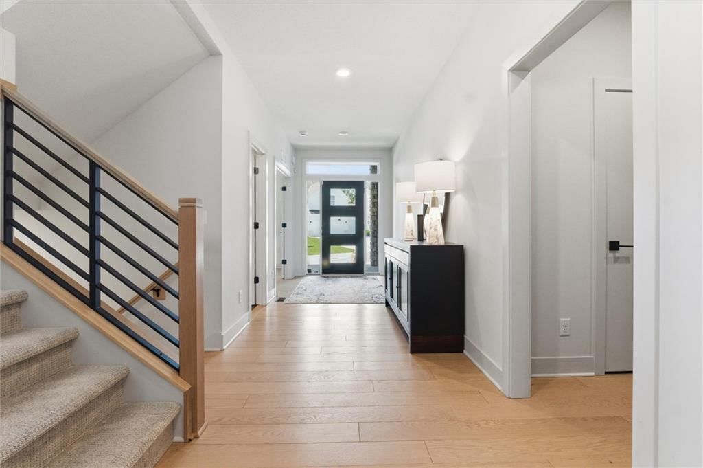 1628 SW Arborway Terrace — photo 4