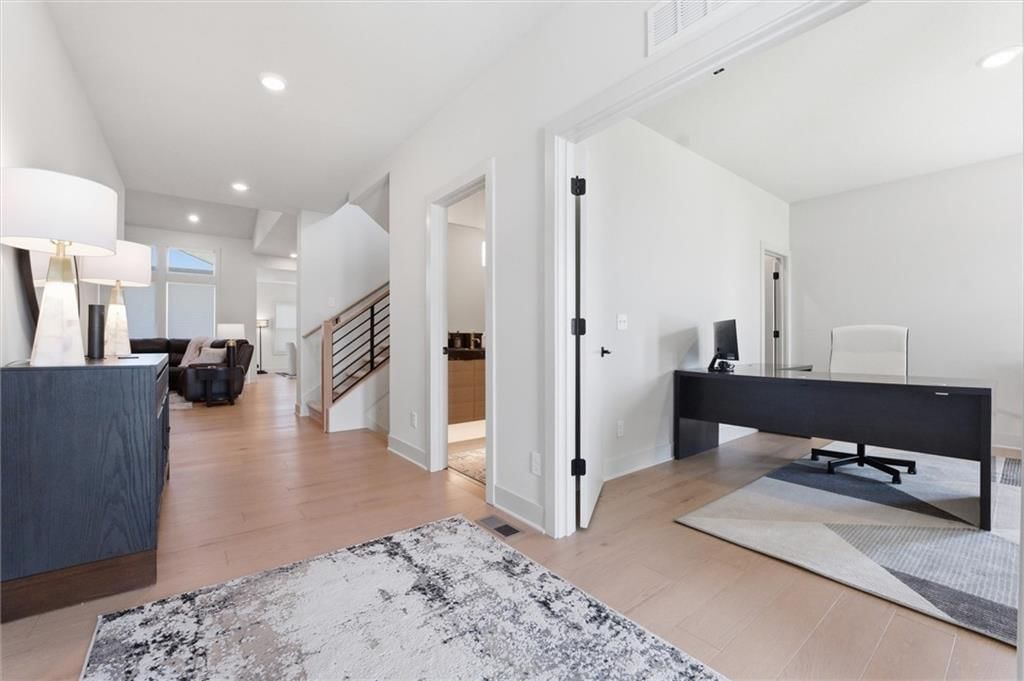 1628 SW Arborway Terrace — photo 5