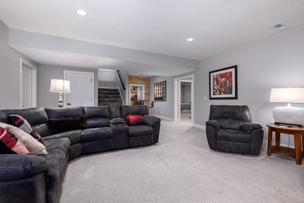 Photo 36 of 52 - 10000 Hollingsworth Road, Kansas City, KS 66109