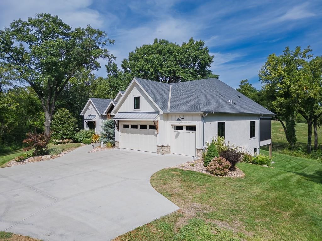 Photo 46 of 52 - 10000 Hollingsworth Road, Kansas City, KS 66109