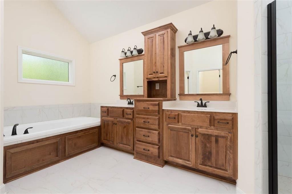 4906 NE 105th Street — photo 15