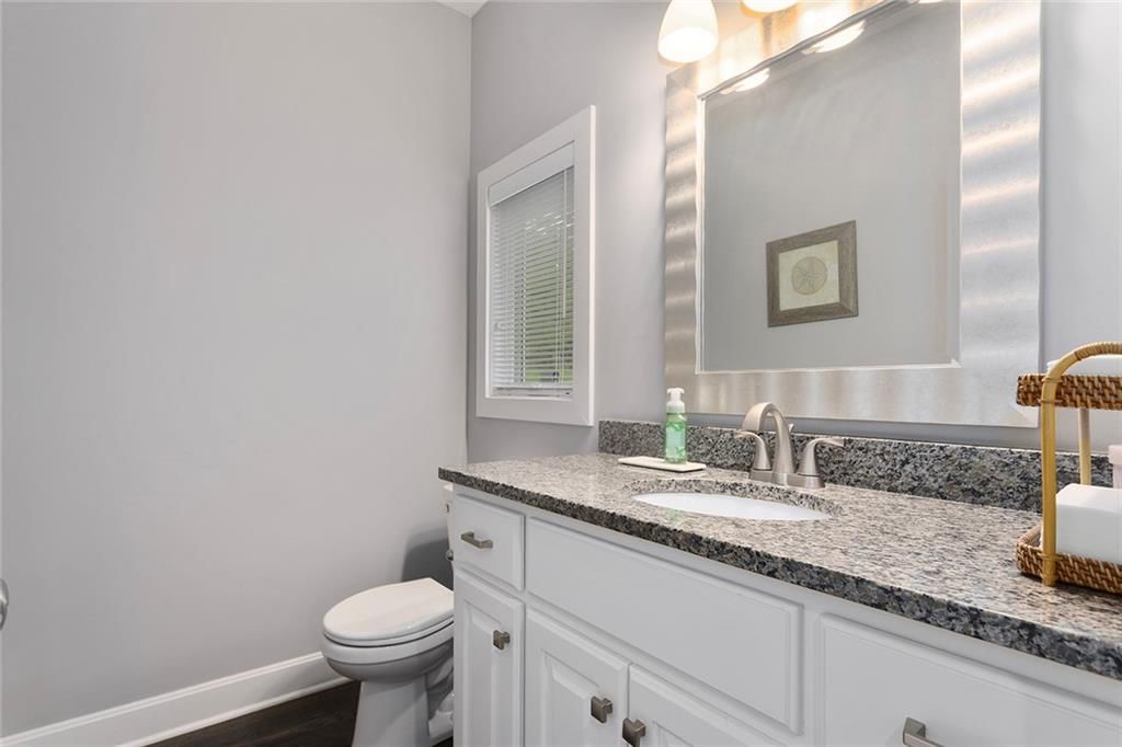 10519 N EUCLID Avenue — photo 20