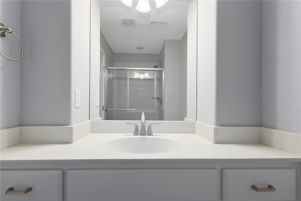 10519 N EUCLID Avenue — photo 30