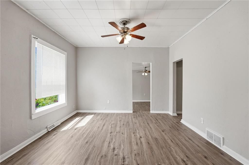 2507 N 47th Street — photo 9