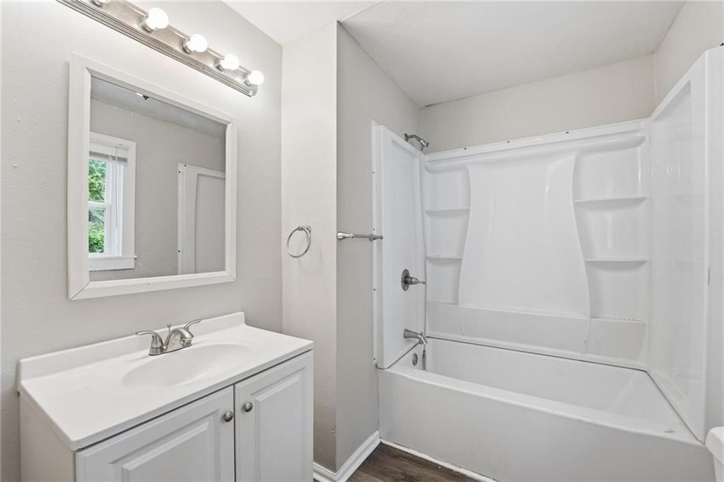 2507 N 47th Street — photo 21
