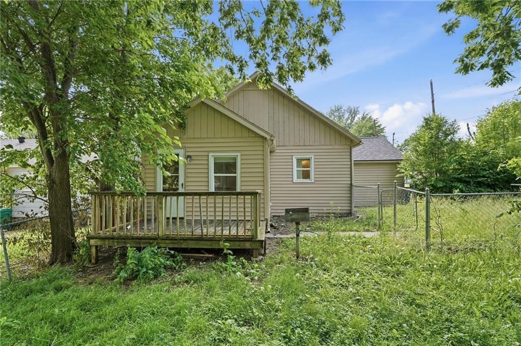 2507 N 47th Street — photo 37