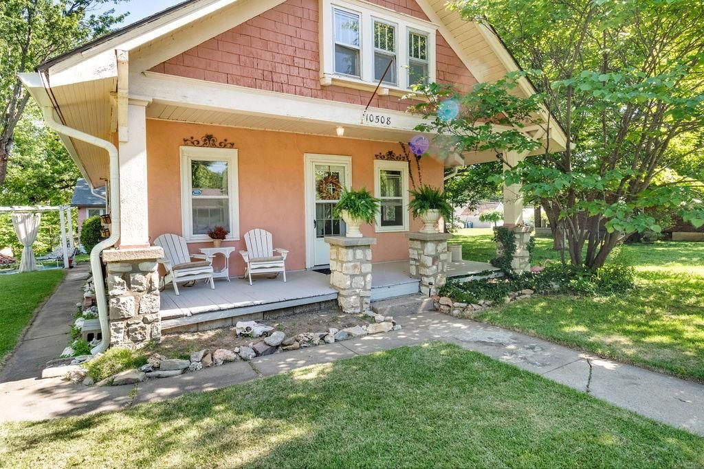 10508 Kentucky Avenue — photo 2