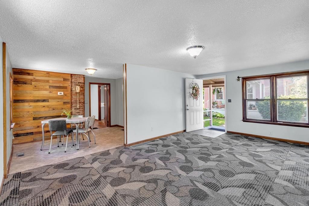 10508 Kentucky Avenue — photo 32