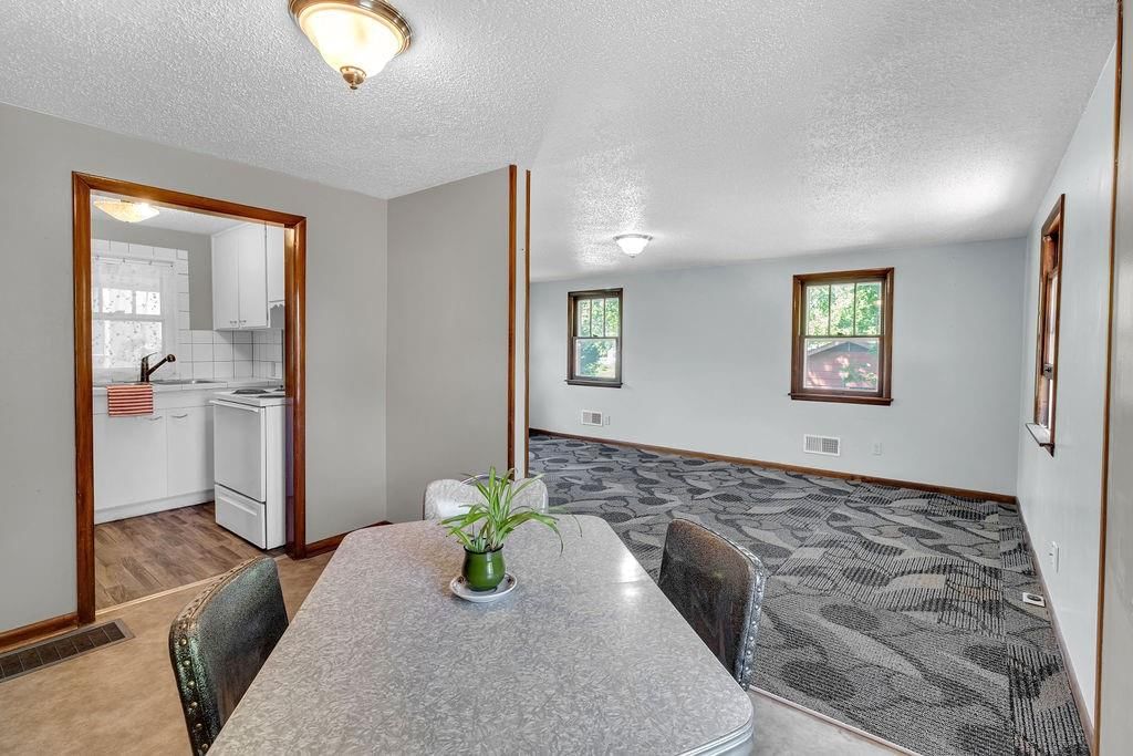 10508 Kentucky Avenue — photo 37