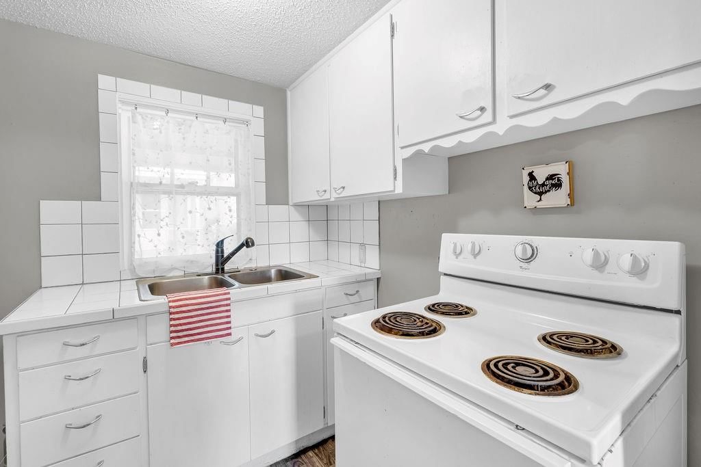 10508 Kentucky Avenue — photo 38