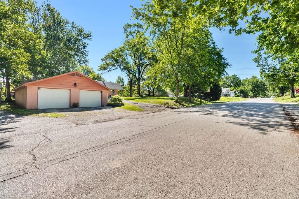 10508 Kentucky Avenue — photo 52