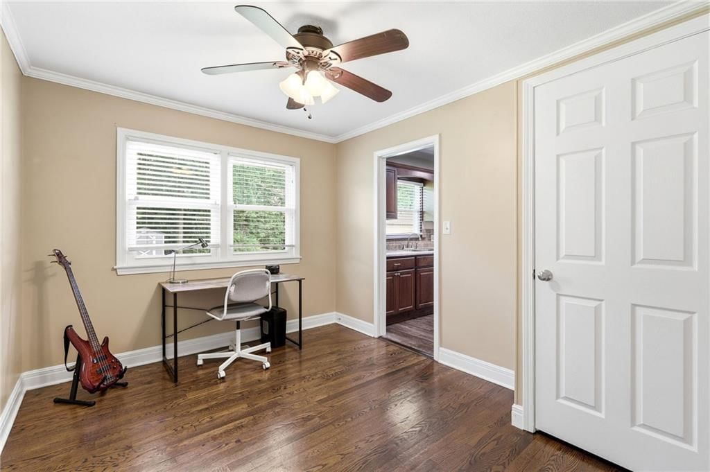 3412 S Crisp Avenue — photo 9