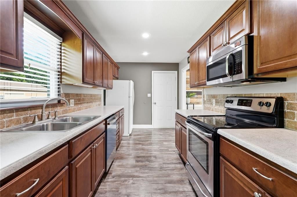 3412 S Crisp Avenue — photo 16