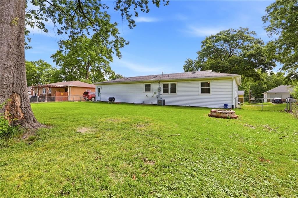 3412 S Crisp Avenue — photo 27