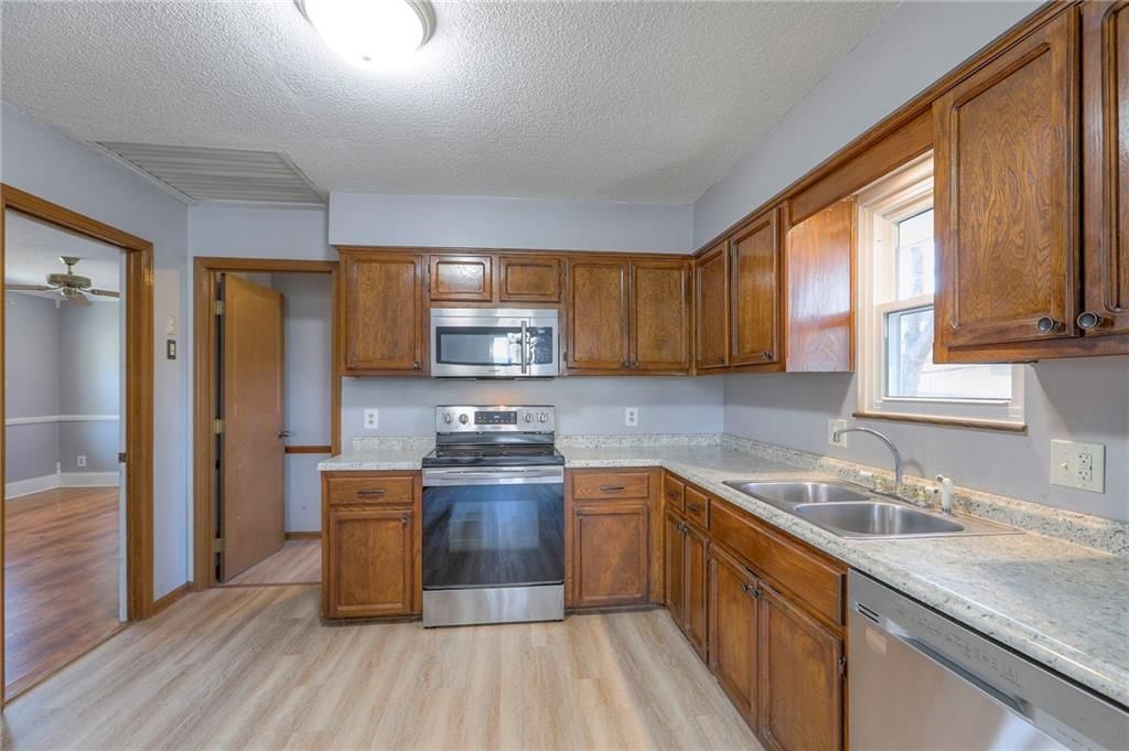 2218 Liberty Landing Road — photo 11