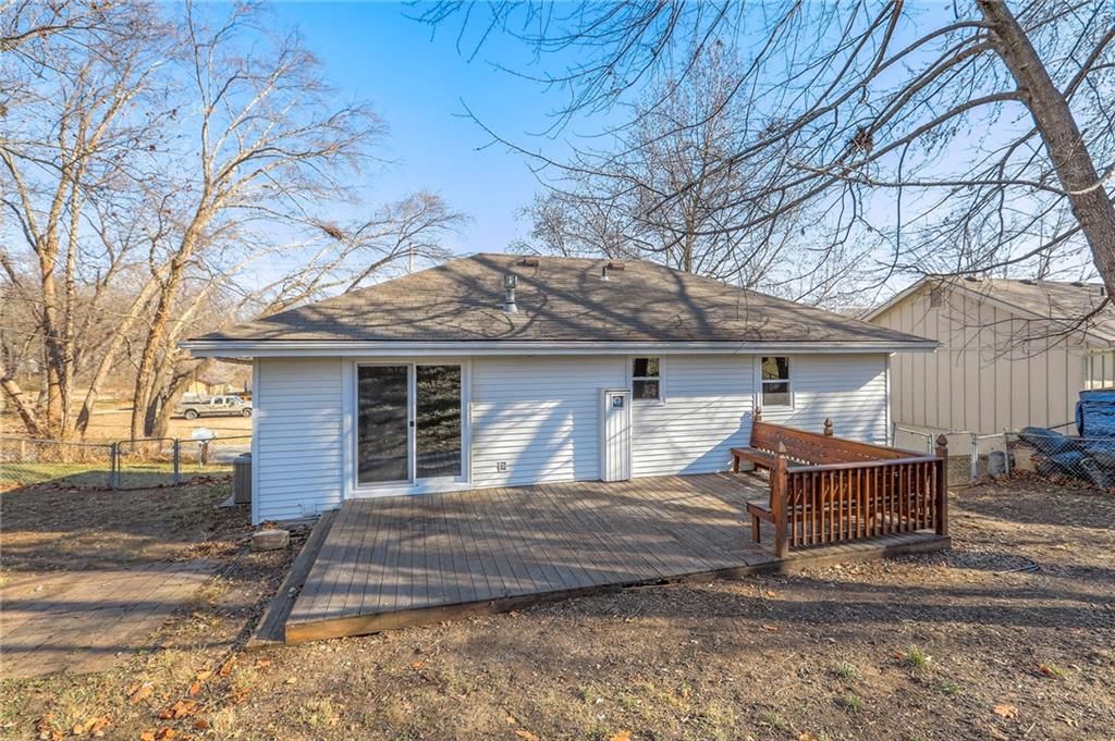 2218 Liberty Landing Road — photo 31