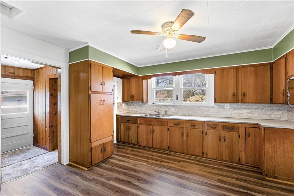 702 N Kentucky Street — photo 9