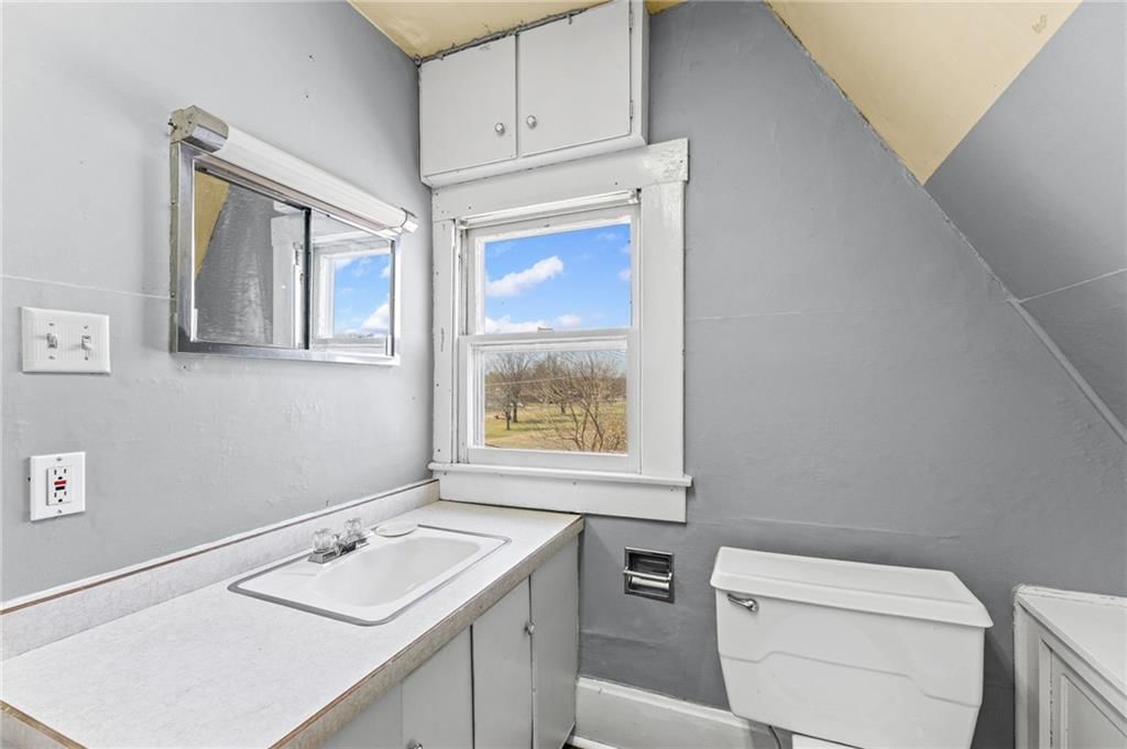 702 N Kentucky Street — photo 19