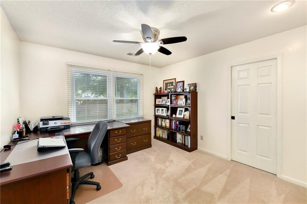 2508 NW Bent Tree Circle — photo 22