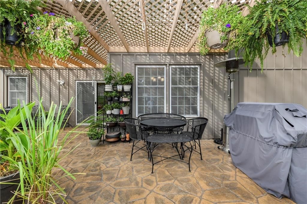 2508 NW Bent Tree Circle — photo 42