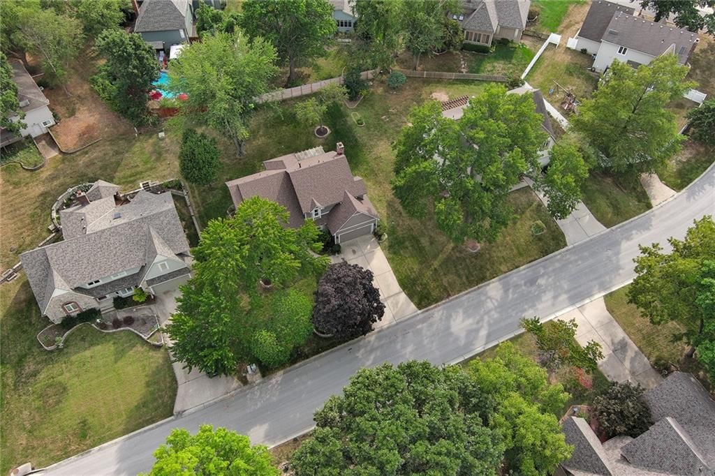 2508 NW Bent Tree Circle — photo 50