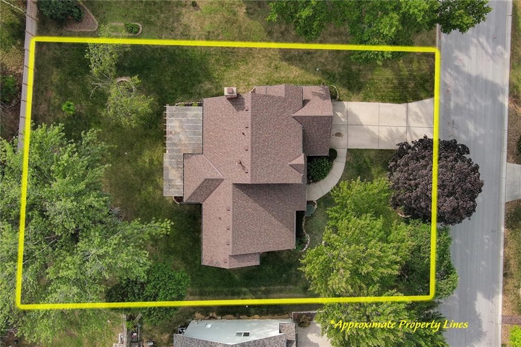 2508 NW Bent Tree Circle — photo 66