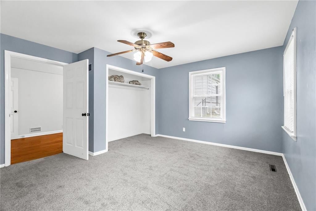 515 NE Greenfield Road — photo 11