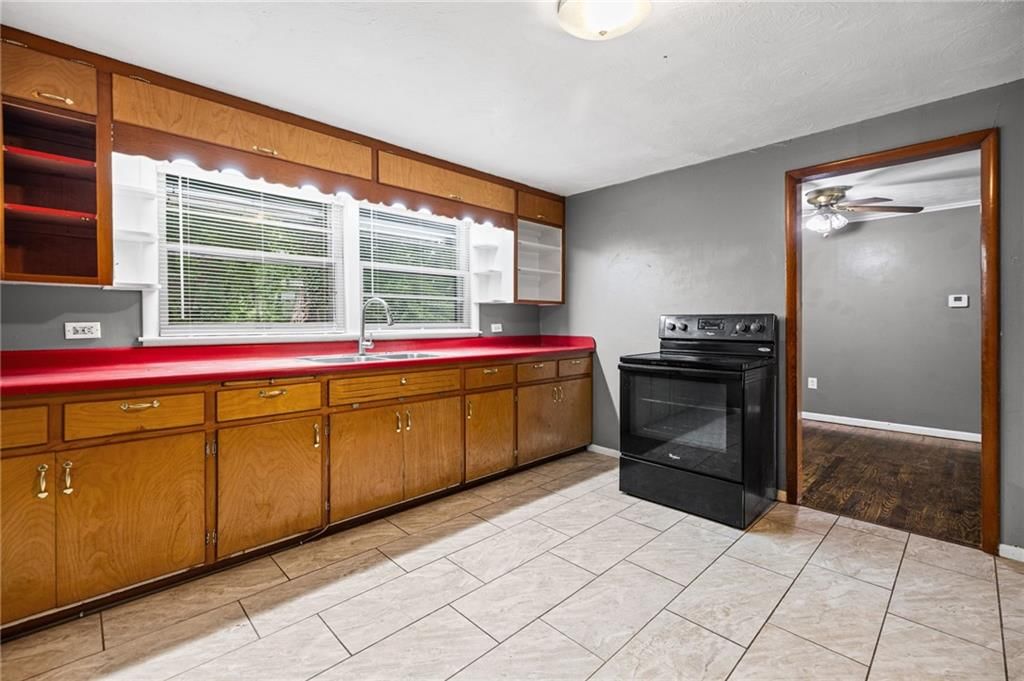 11517 Greenwood Street — photo 11