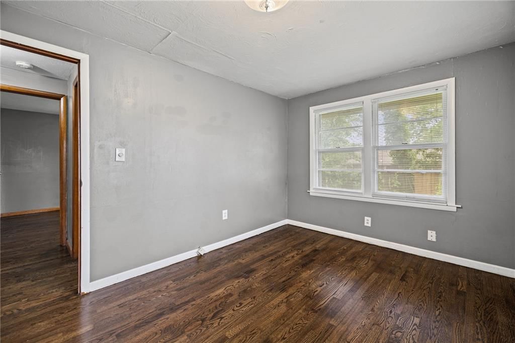 11517 Greenwood Street — photo 20