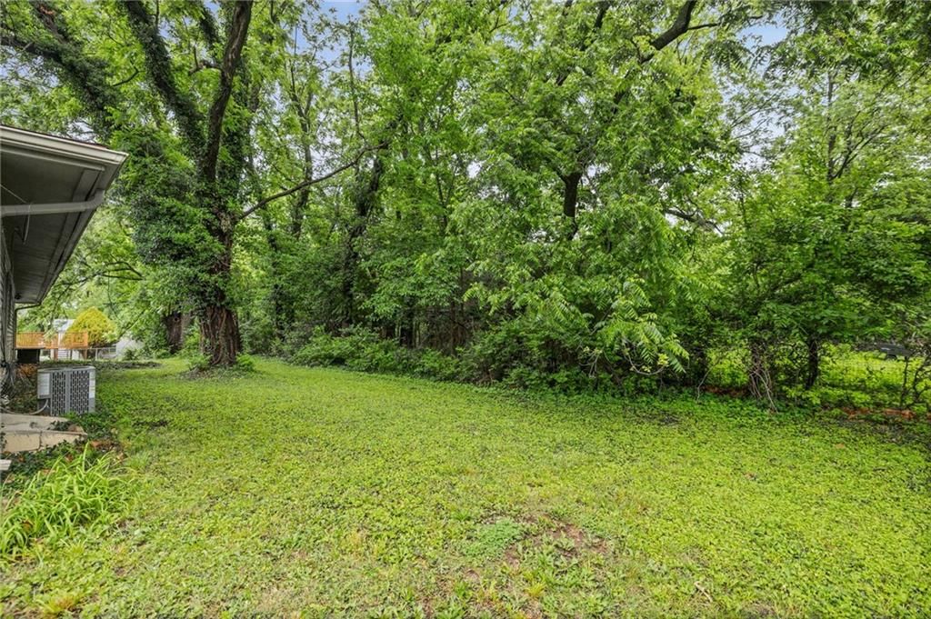 11517 Greenwood Street — photo 24